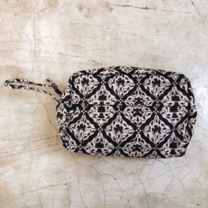 Kayu Batik | Travel Bag Set
